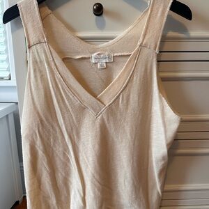 Treasure & Bond Soft Cream V-Neck Tank